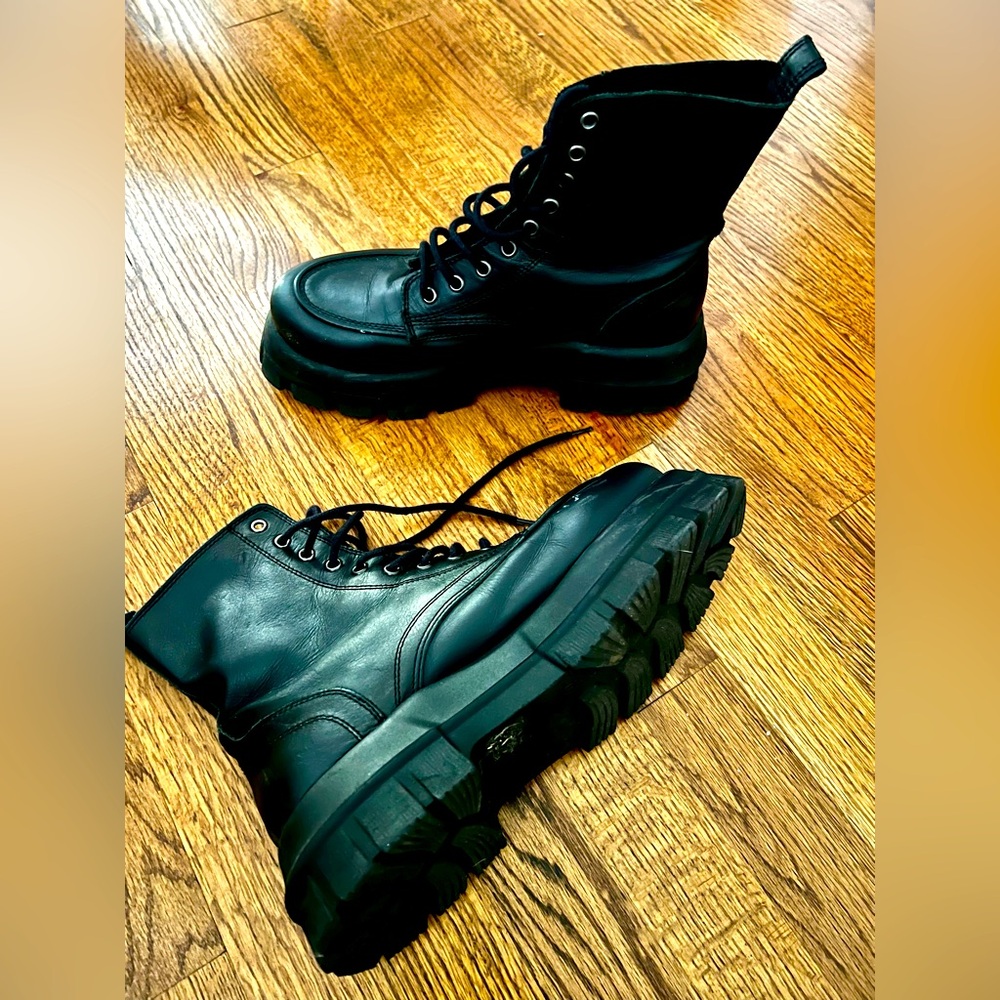 Topshop Lucy chunky sole lace up boot in black